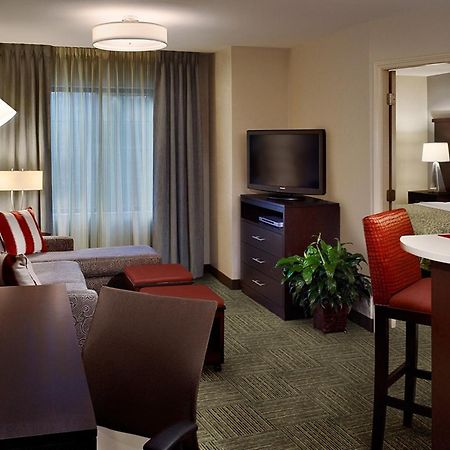 Staybridge Suites Auburn Hills, An Ihg Hotel Buitenkant foto