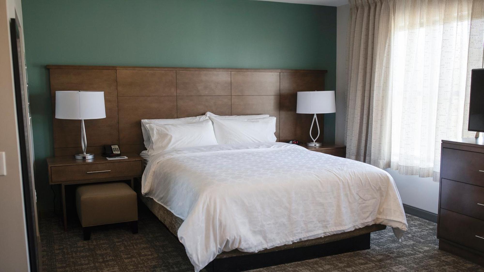 Staybridge Suites Auburn Hills, An Ihg Hotel Buitenkant foto