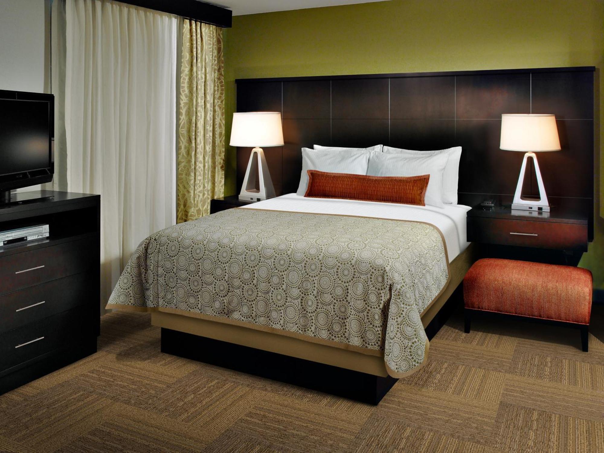 Staybridge Suites Auburn Hills, An Ihg Hotel Buitenkant foto